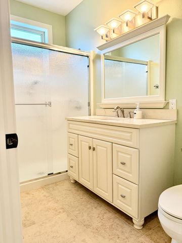 533 Hampton Drive W, Moorhead, MN 56560