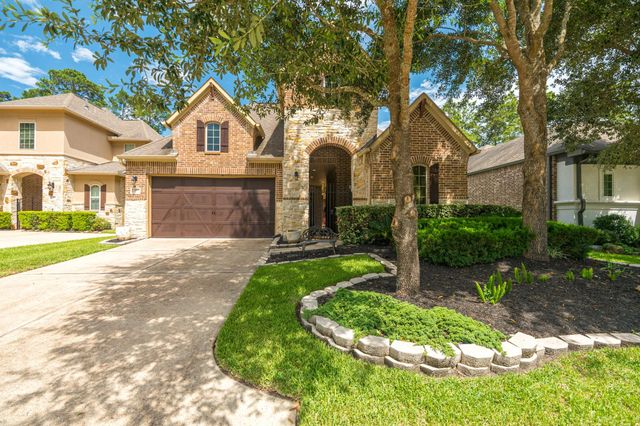 18 Sundown Ridge Place, The Woodlands, TX 77375