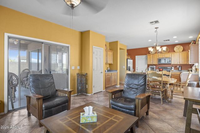 2510 W Steinbeck Court, Anthem, AZ 85086