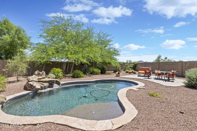 2510 W Steinbeck Court, Anthem, AZ 85086
