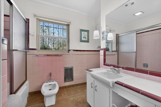 1511 Columbia Drive NE, Albuquerque, NM 87106
