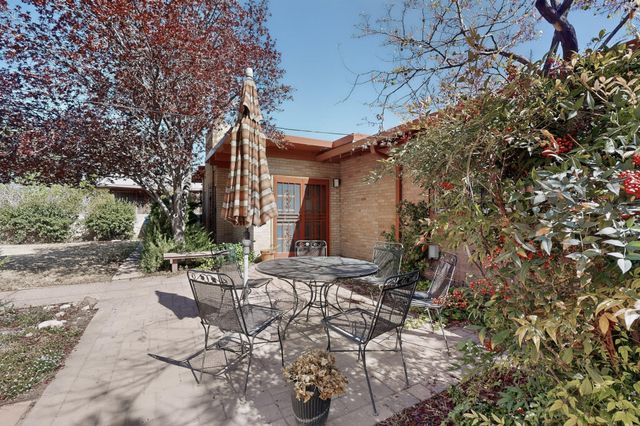 1511 Columbia Drive NE, Albuquerque, NM 87106
