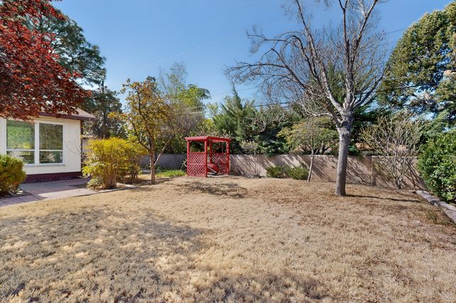 1511 Columbia Drive NE, Albuquerque, NM 87106