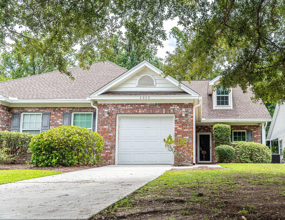 1515 Royal Colony Road, Johns Island, SC 29455