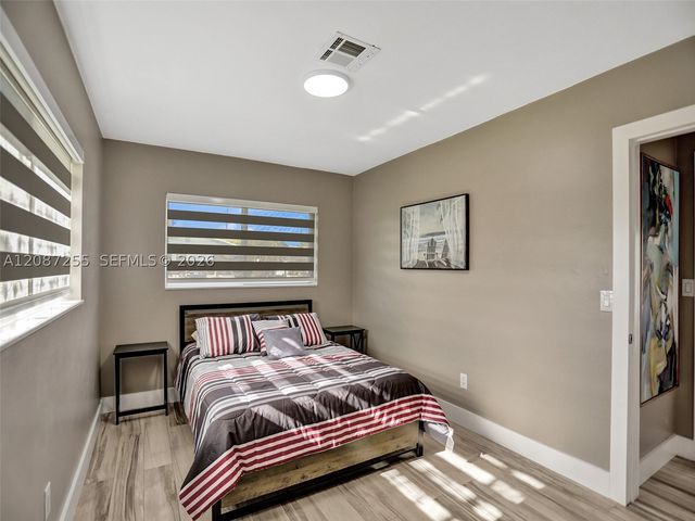 491 SE 23rd Ave, Pompano Beach, FL 33062