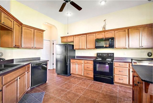 11041 SE 169TH PLACE, Summerfield, FL 34491