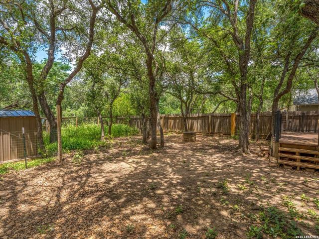 535 WILLOW GROVE DR, San Antonio, TX 78245