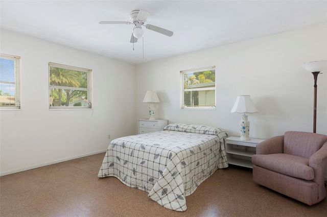 15348 BEDFORD CIRCLE W, Clearwater, FL 33764