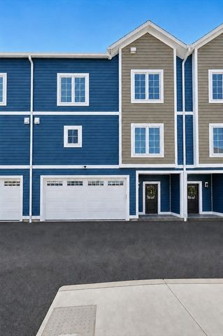 2 Nylah Crossing 2, Franklin, MA 02038