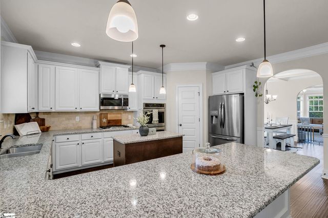 122 James Lake Way, Easley, SC 29642
