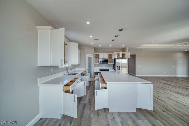 4601 East Honey Locust Drive, Pahrump, NV 89061