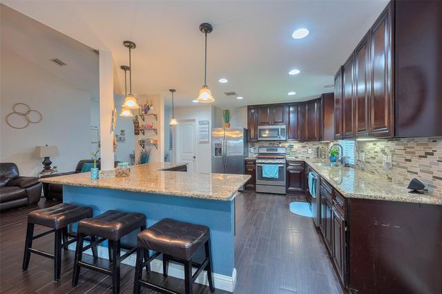 3207 Pheasant Trail Drive, Sugar Land, TX 77498