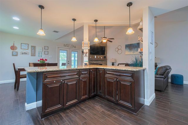 3207 Pheasant Trail Drive, Sugar Land, TX 77498