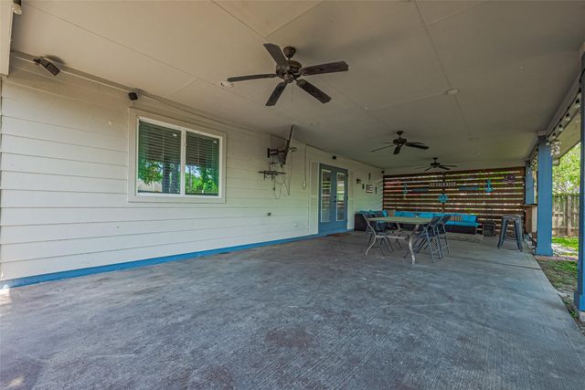 3207 Pheasant Trail Drive, Sugar Land, TX 77498