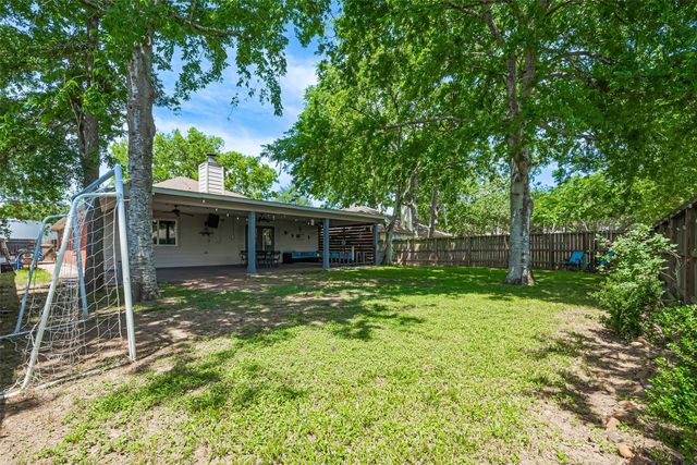 3207 Pheasant Trail Drive, Sugar Land, TX 77498