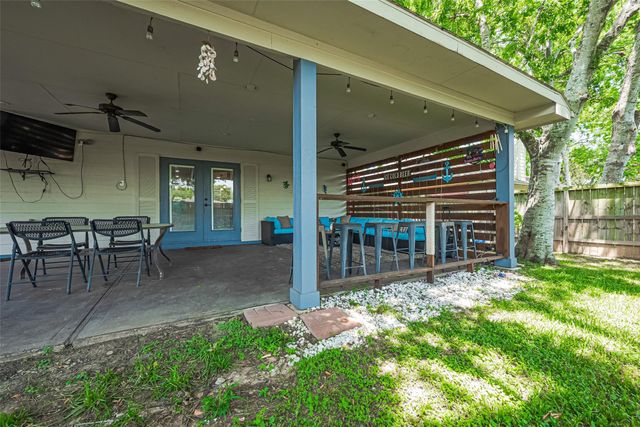 3207 Pheasant Trail Drive, Sugar Land, TX 77498