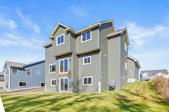 1604 Spruce Street, Farmington, MN 55024