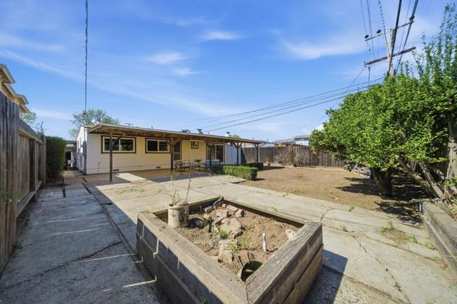 1624 Lodi Avenue, San Mateo, CA 94401