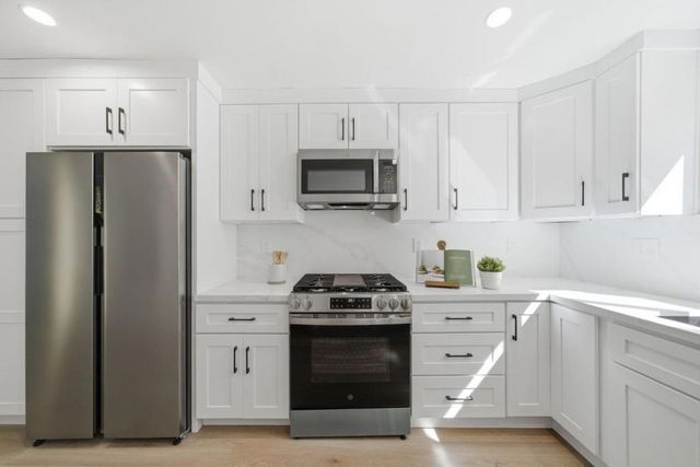 1624 Lodi Avenue, San Mateo, CA 94401