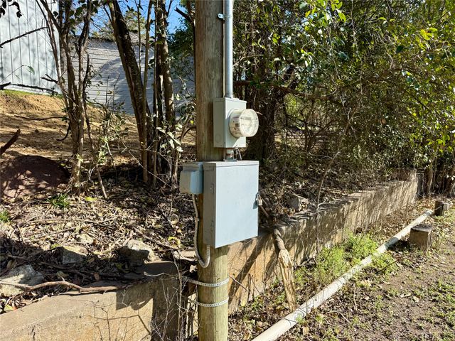 120 One Feather, Whitney, TX 76692