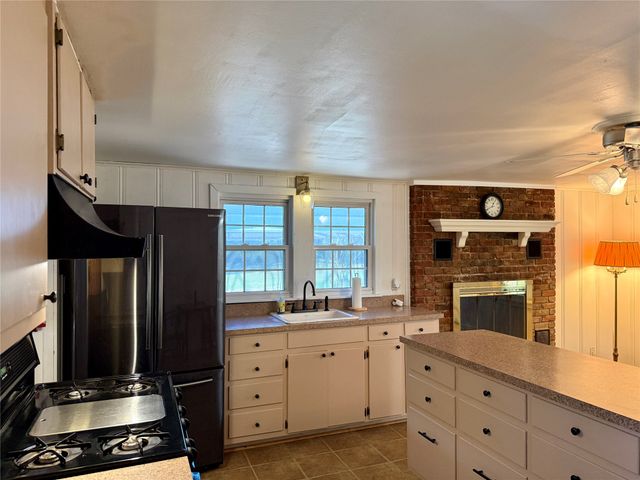 120 One Feather, Whitney, TX 76692