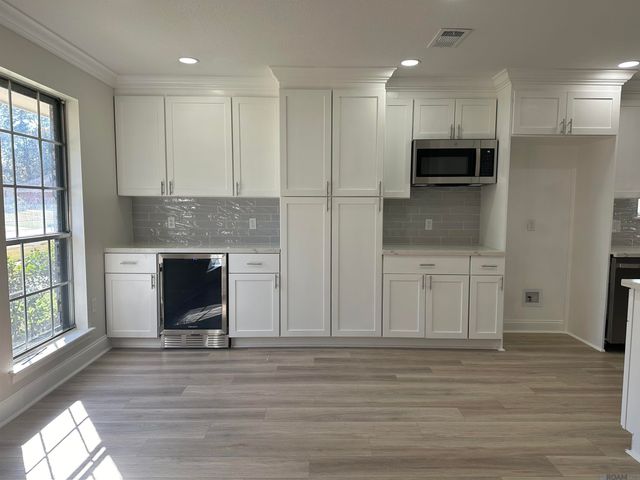 733 Chippenham Dr, Baton Rouge, LA 70808