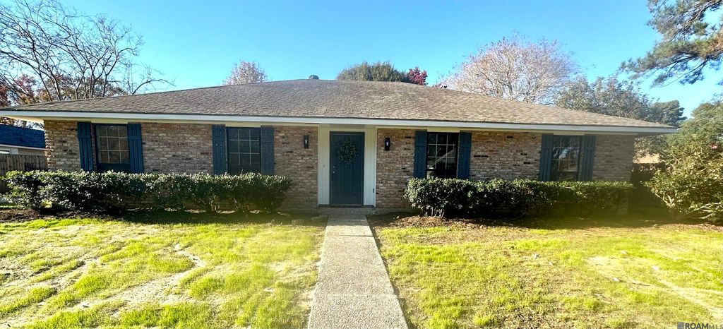733 Chippenham Dr, Baton Rouge, LA 70808