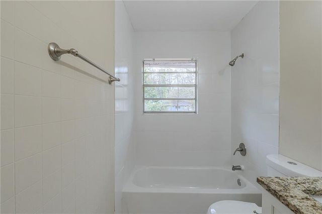 37 Delmoor NW Court, Atlanta, GA 30311