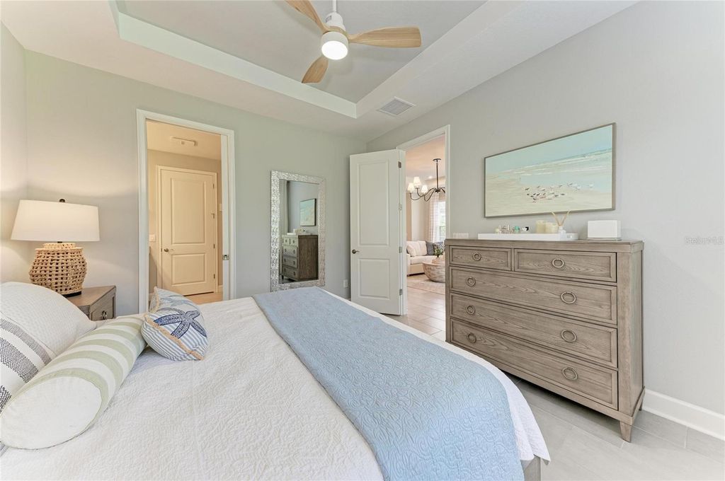 Image 14 of property listing at 15712 SACILE LANE, Bradenton, FL 34211