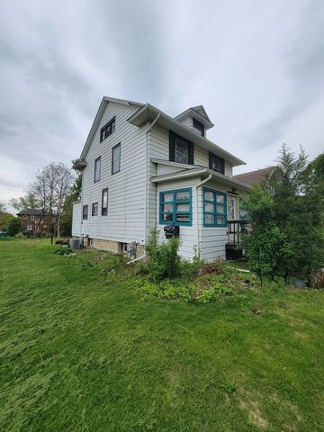 227 W 16th Place, Chicago Heights, IL 60411