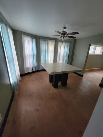227 W 16th Place, Chicago Heights, IL 60411