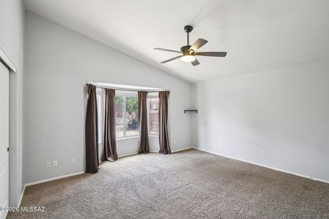 2395 W Silverbell Oasis Way, Tucson, AZ 85745