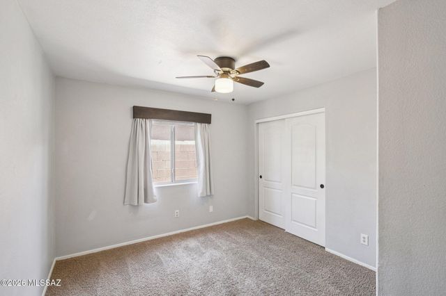 2395 W Silverbell Oasis Way, Tucson, AZ 85745