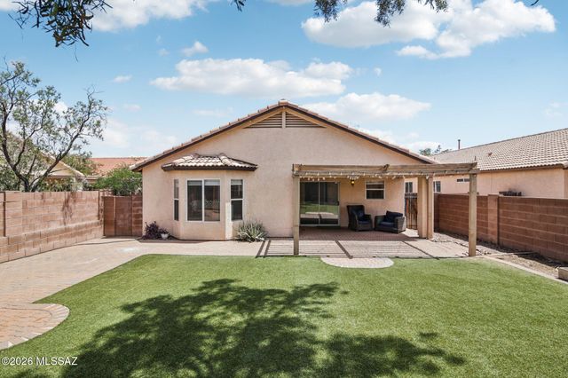 2395 W Silverbell Oasis Way, Tucson, AZ 85745