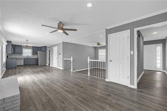 497 Dicks Court NW, Lilburn, GA 30047