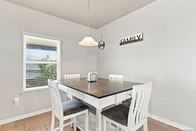 1842 Golden Maple, San Antonio, TX 78245
