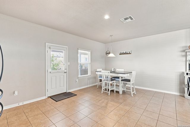 1842 Golden Maple, San Antonio, TX 78245