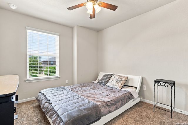 1842 Golden Maple, San Antonio, TX 78245