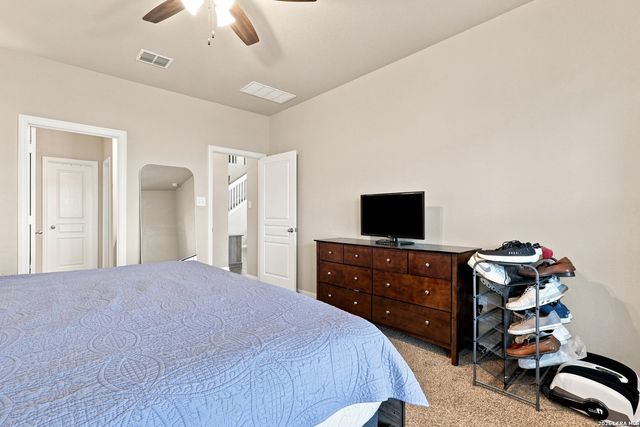 1842 Golden Maple, San Antonio, TX 78245