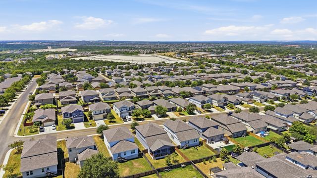 1842 Golden Maple, San Antonio, TX 78245