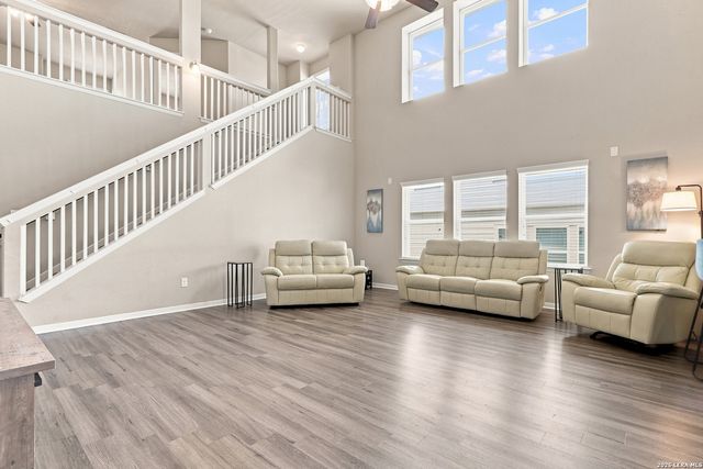 1842 Golden Maple, San Antonio, TX 78245