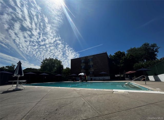 117 De Haven Drive 153, Yonkers, NY 10703