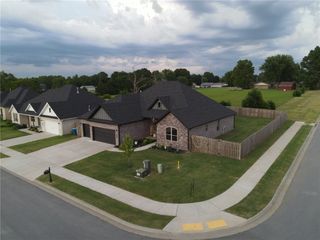 2000 Decker Road, Pea Ridge, AR 72751