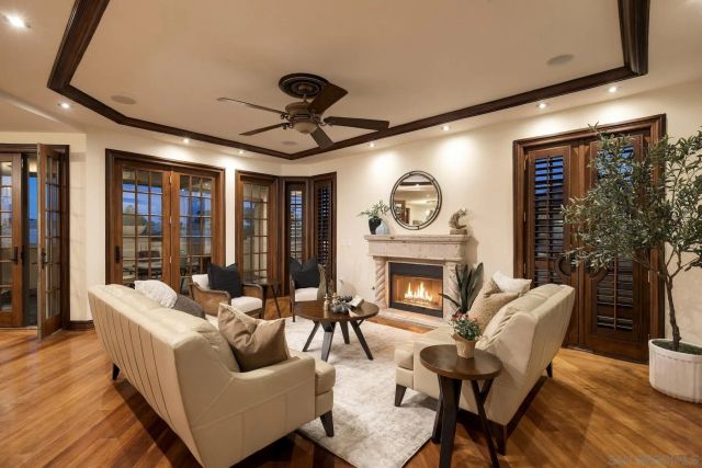 120 C Ave 202, Coronado, CA 92118