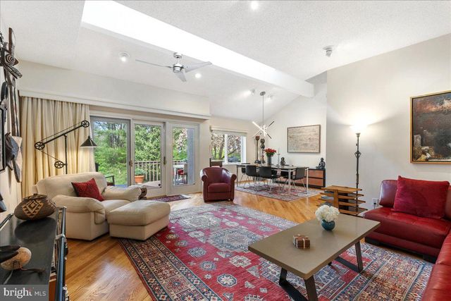 198 SAYRE DR, Princeton, NJ 08540