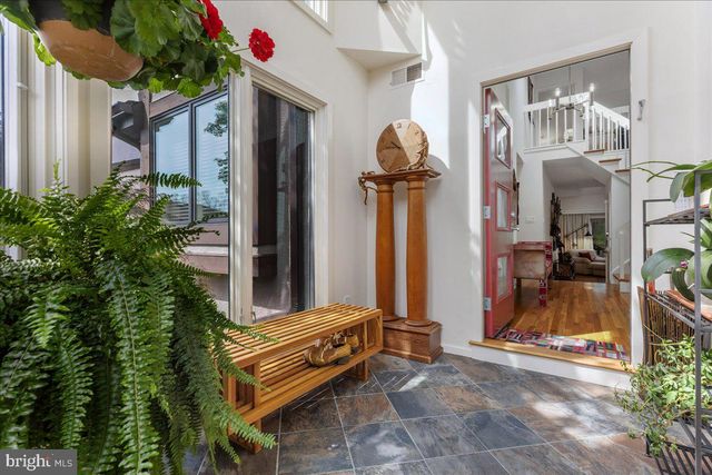 198 SAYRE DR, Princeton, NJ 08540