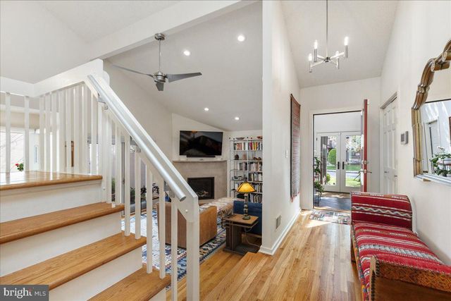 198 SAYRE DR, Princeton, NJ 08540