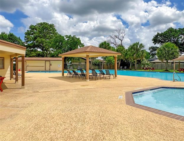 14242 Montaigne Drive, Cypress, TX 77429