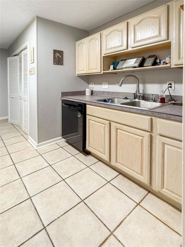 14242 Montaigne Drive, Cypress, TX 77429