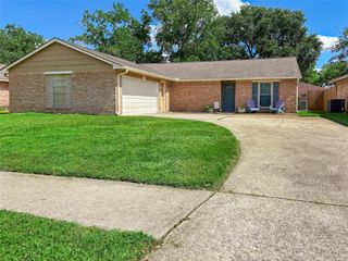 14242 Montaigne Drive, Cypress, TX 77429